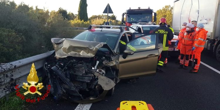 Incidente Stradale Sulla Ss All Altezza Del Km Sul Posto